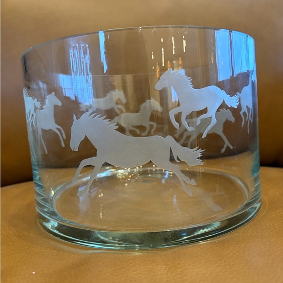 Accents | Vintage 9s Etched Glass Bowl With Wild Horses Pristine ...